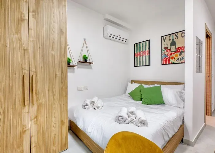 With Balcony And Easy Access To Main Towns *