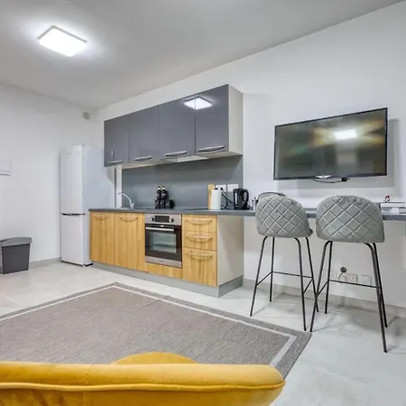 Apartmán Bright Studio With Private Balcony ,15 Min To Valletta *