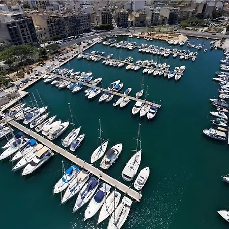 Appartement Bright With Private Balcony ,15 Min To Valletta